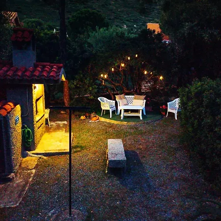 La Tenda Di Solanas Ferienhaus