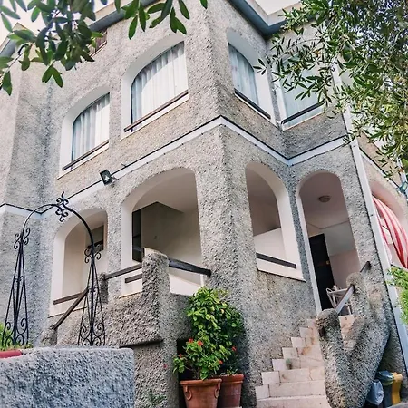 La Tenda Di Solanas Ferienhaus
